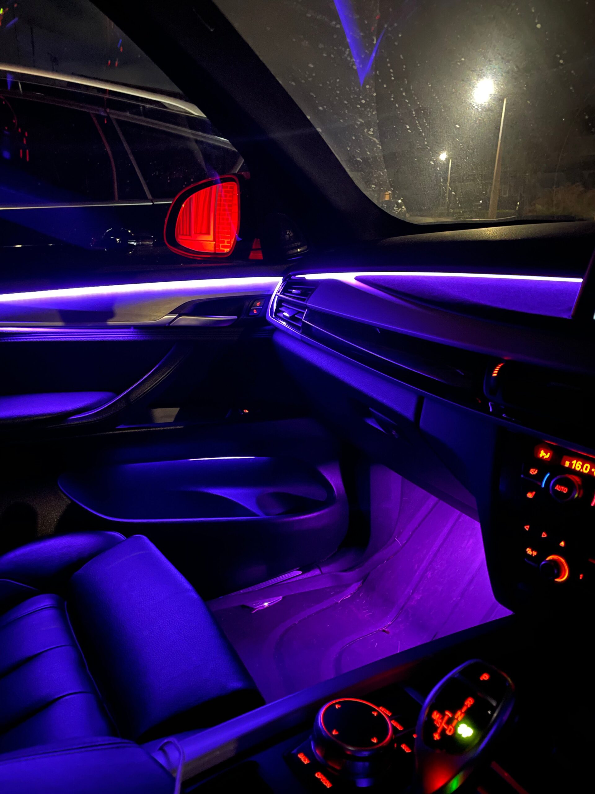 BMW X5 X6 | F15 F16 | OEM Style | Ambient Light Kit - Image 4
