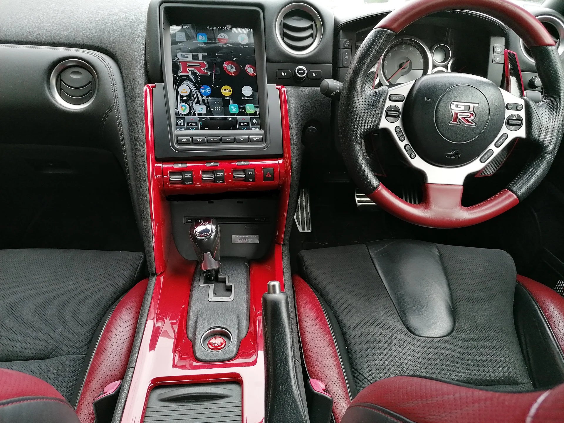 Nissan GT R | 2008-2017 | Android Screen | Tesla Style - Image 2